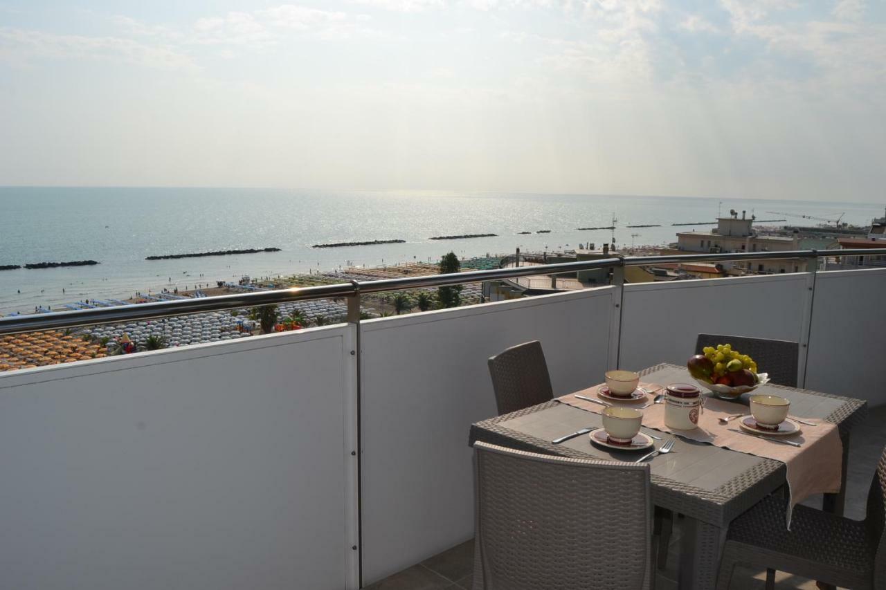 Fronte Mare Panoramico San Benedetto Apartment San Benedetto del Tronto Exterior photo